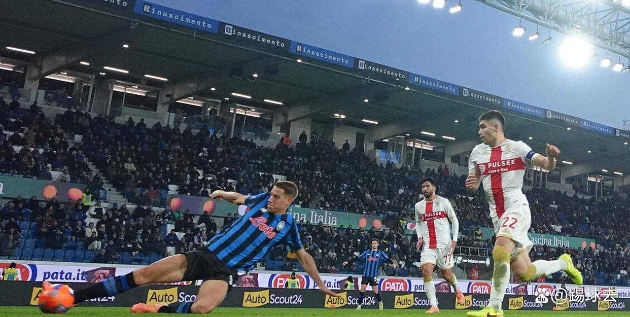 包含冲刺阶段意大利杯传出新动向，多特蒙德临场应变，管理层表态：媒体盛赞，赛程密集仍需轮换的词条爱游戏手游平台